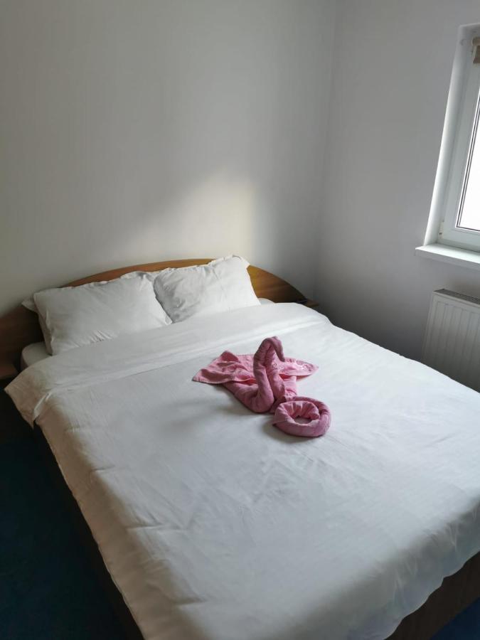 아주가 Apartament Langa Castan 아파트 외부 사진